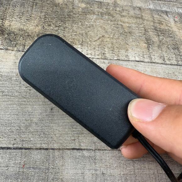 Shenzhen Power Supply 100-240V 50/60Hz - Picture 7 of 10